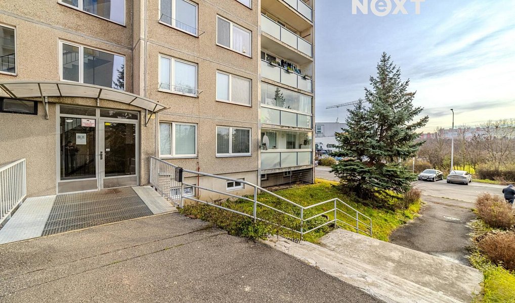 Prodej bytu 1+1 40 m², Praha – náhled fotky 9