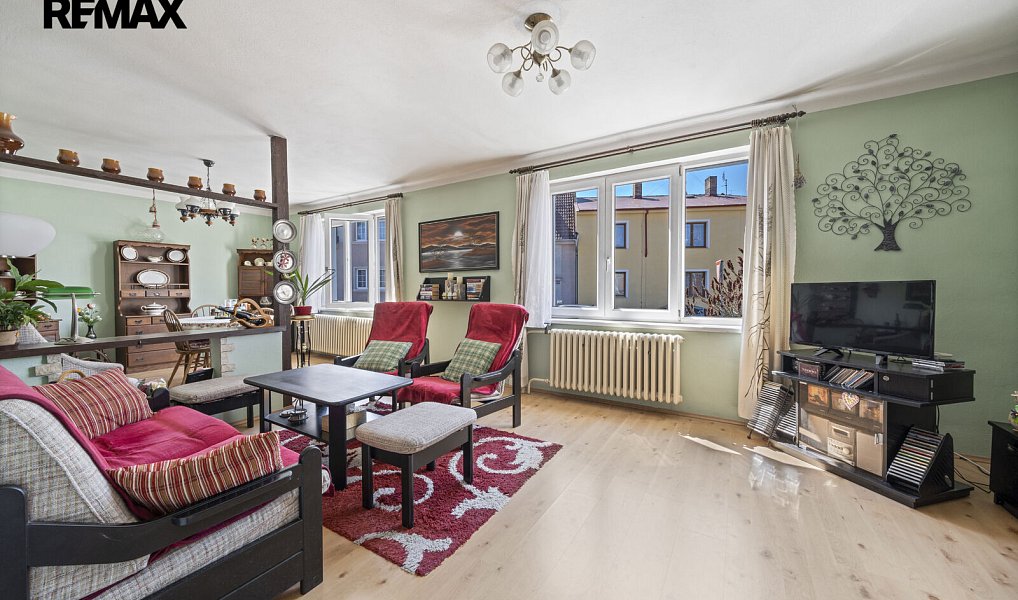 Prodej domu 150 m² s pozemkem 317 m², Jindřichův Hradec – náhled fotky 6