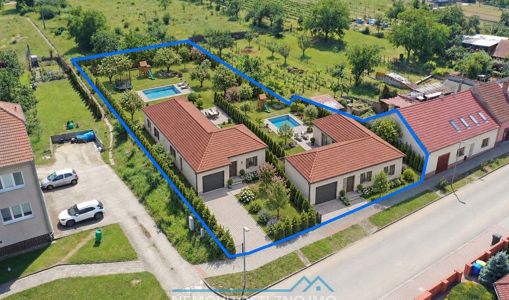 Prodej domu 284 m² s pozemkem 1 670 m², Pavlov – náhled fotky 3