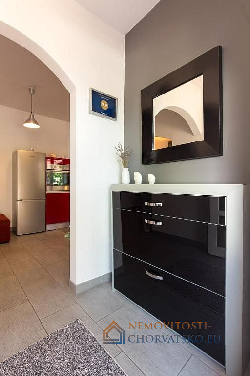 Pronájem bytu 1+1 70 m² – pohled 5