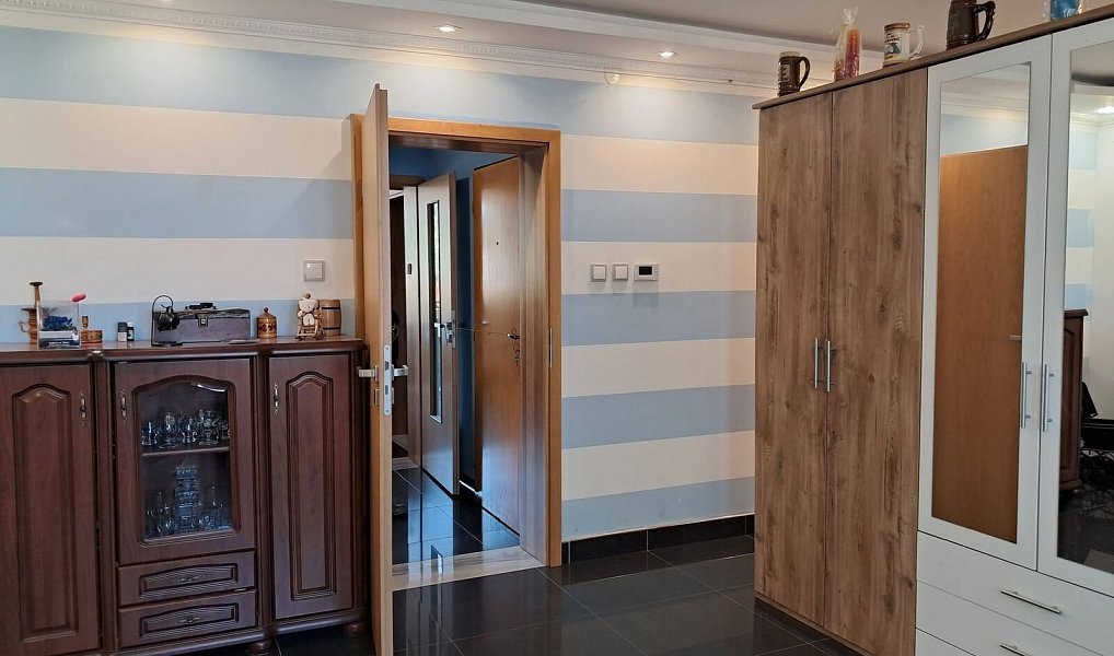 Prodej nájemního domu, činžáku 612 m², Dolní Bukovsko – náhled fotky 12