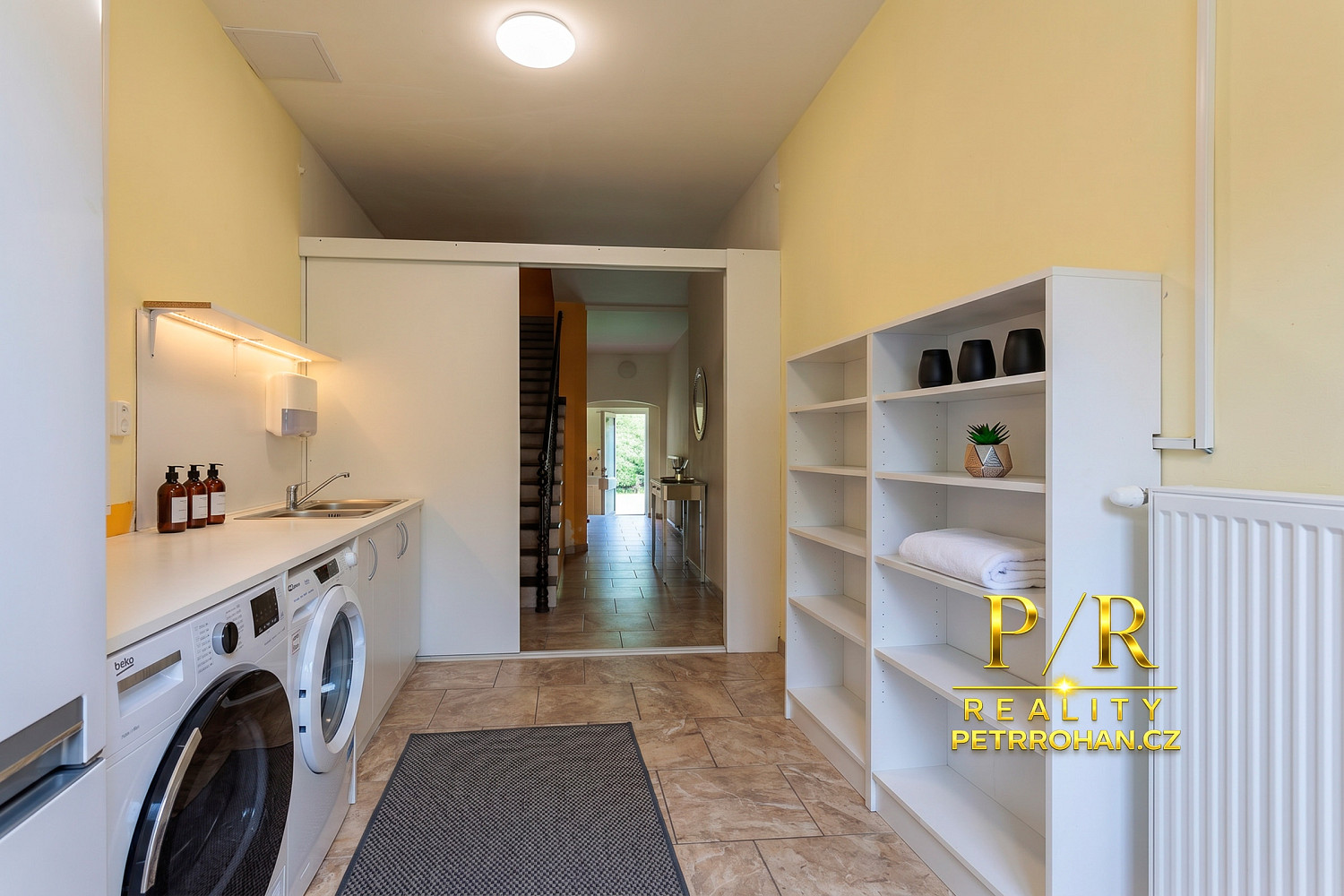 Prodej domu 172 m² s pozemkem 1 864 m² – pohled 6
