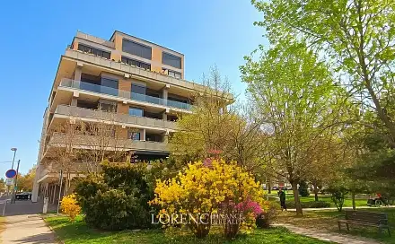 Prodej bytu 3+kk 95 m², Očovská, Hodonín