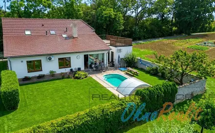 Prodej domu 259 m² s pozemkem 650 m², Lipňanská, Přerov - Přerov XIII-Penčice