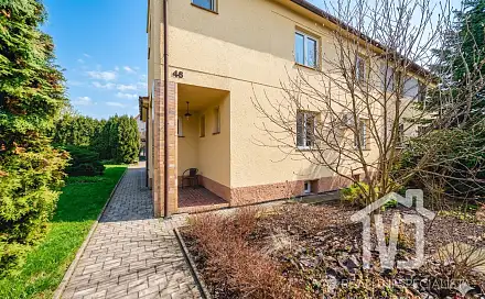 Prodej domu 190 m² s pozemkem 359 m², Borová, Plzeň - Doubravka