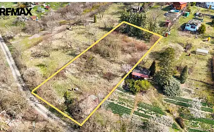 Prodej zahrady 1 122 m², Křešice, okres Litoměřice