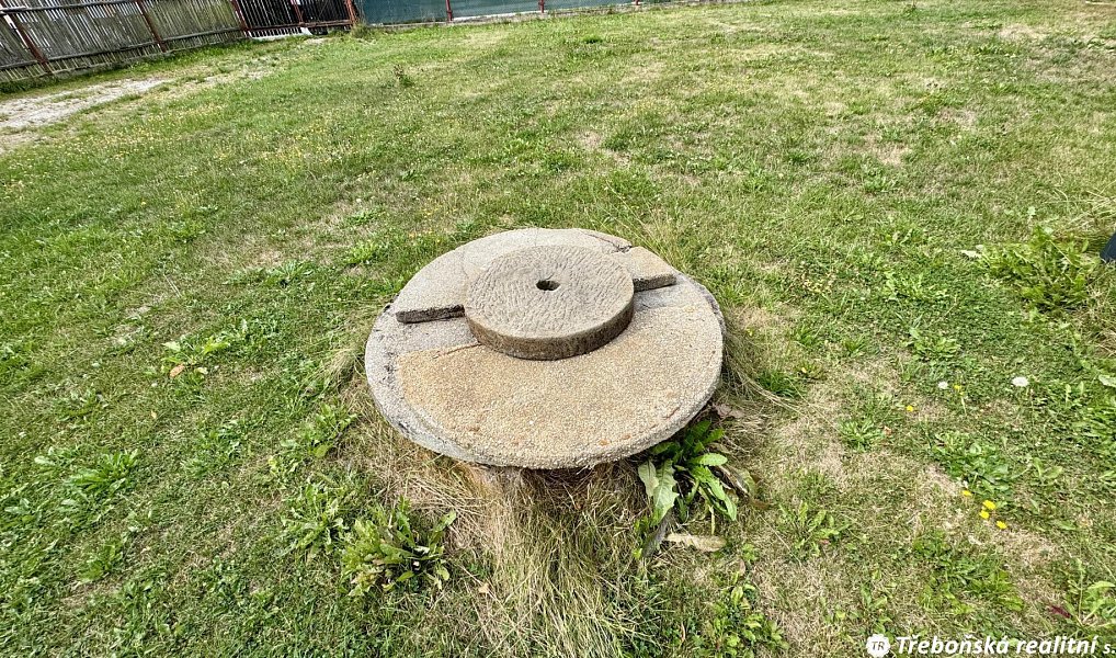 Prodej stavebního pozemku 2 592 m², Suchdol nad Lužnicí – náhled fotky 12