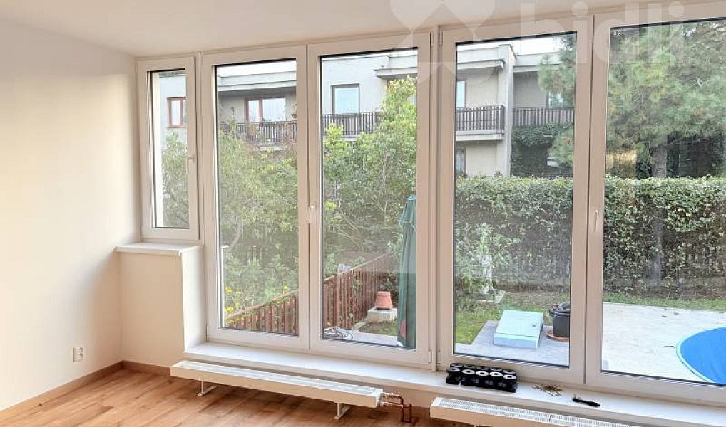 Pronájem bytu 4+1 100 m², Černošice – náhled fotky 13