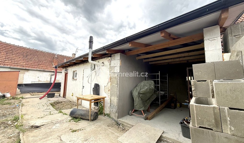 Prodej domu 100 m² s pozemkem 213 m², Nivnice – náhled fotky 4