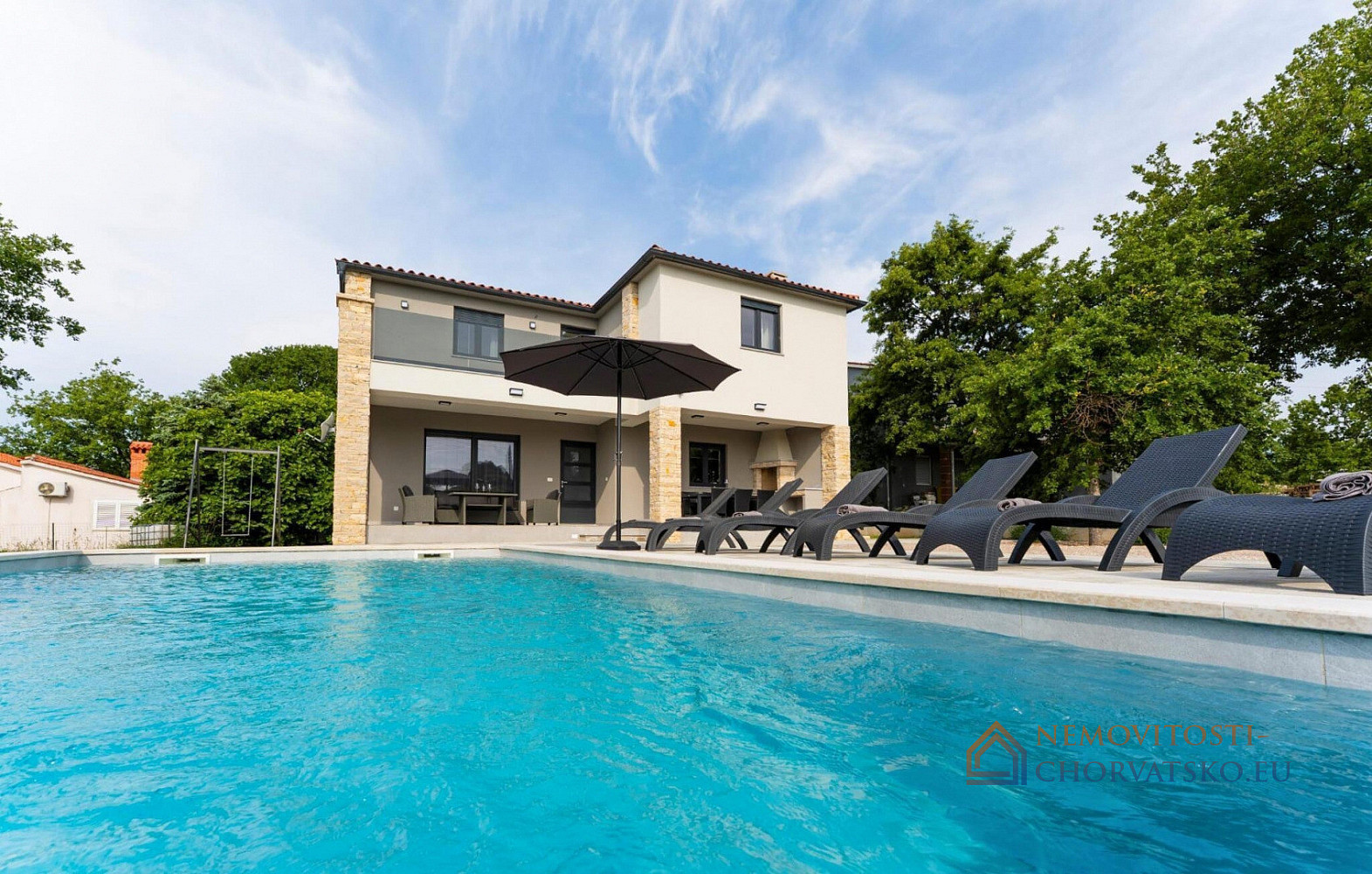 Prodej domu 148 m² s pozemkem 917 m² - Bild 3