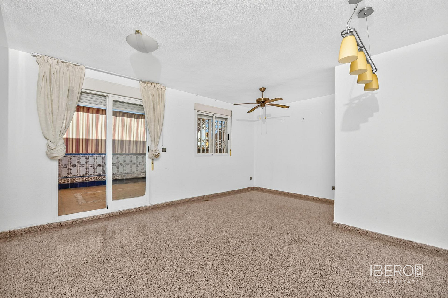Piso 3+kk – Alicante - Vista 4
