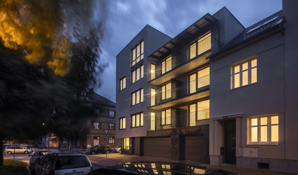 Pronájem bytu 1+kk 33 m², Pardubice – náhled fotky 2