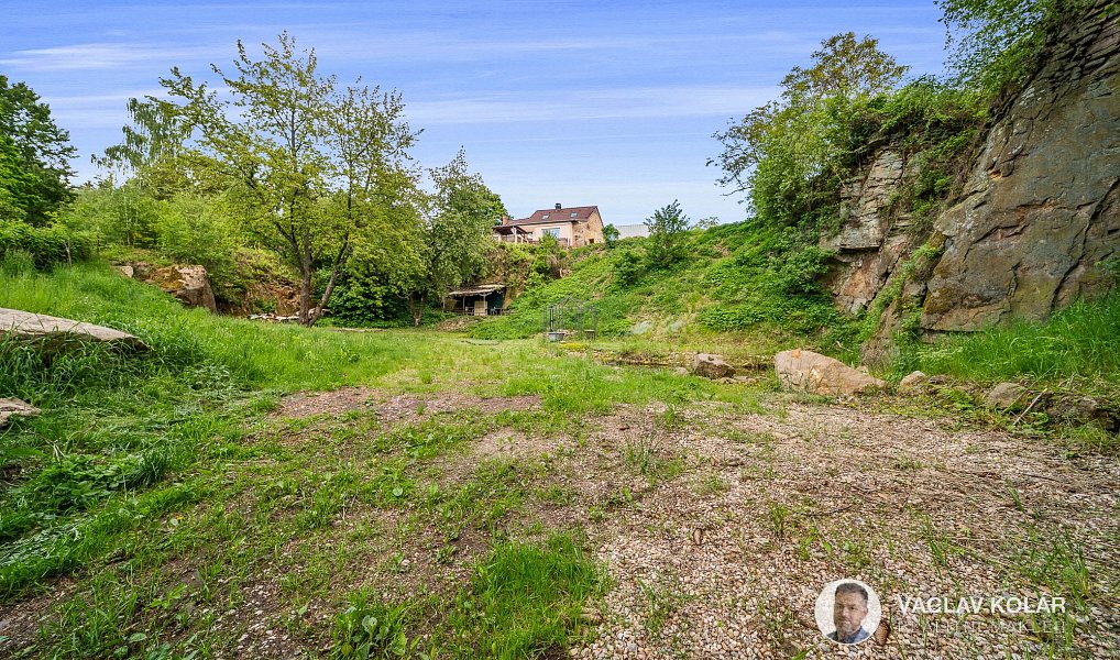 Prodej stavebního pozemku 1 805 m², Hořice – náhled fotky 8