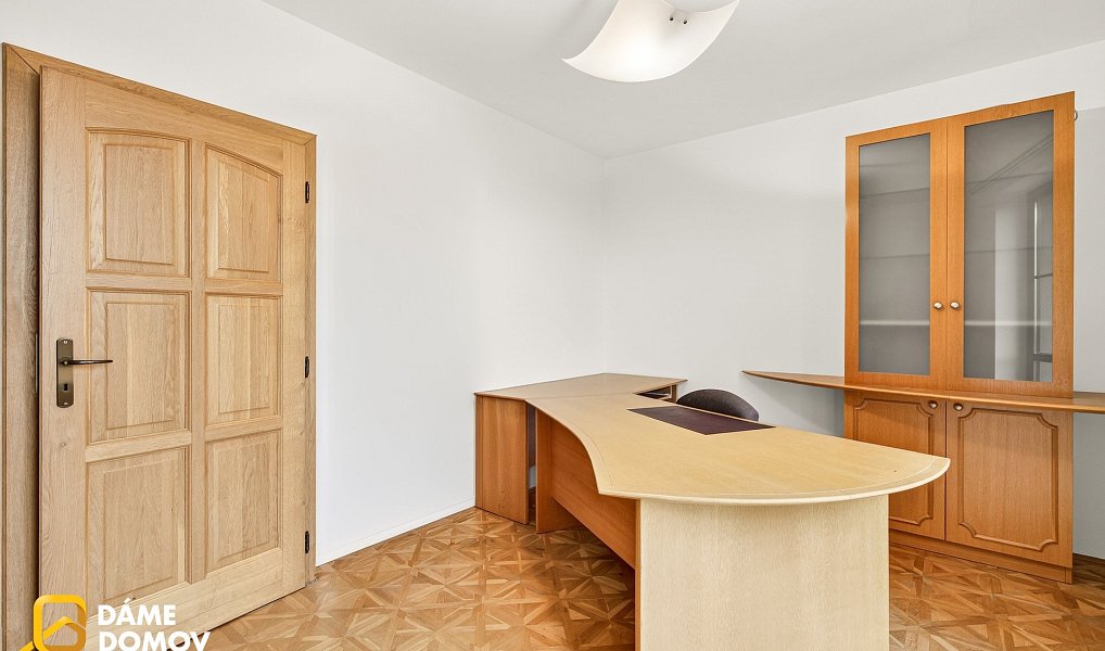 Prodej domu 250 m² s pozemkem 560 m², Zlín – náhled fotky 10