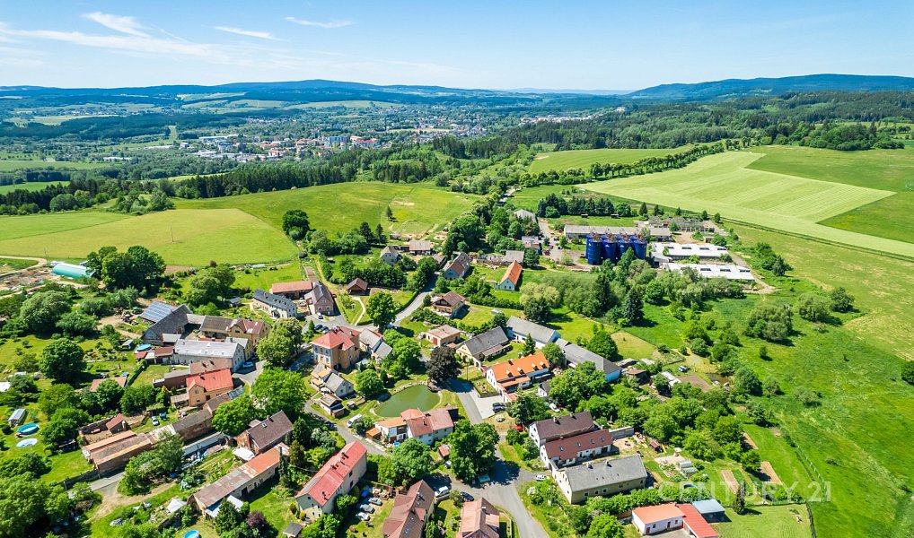Prodej domu 158 m² s pozemkem 217 m², Vlkovice – náhled fotky 2