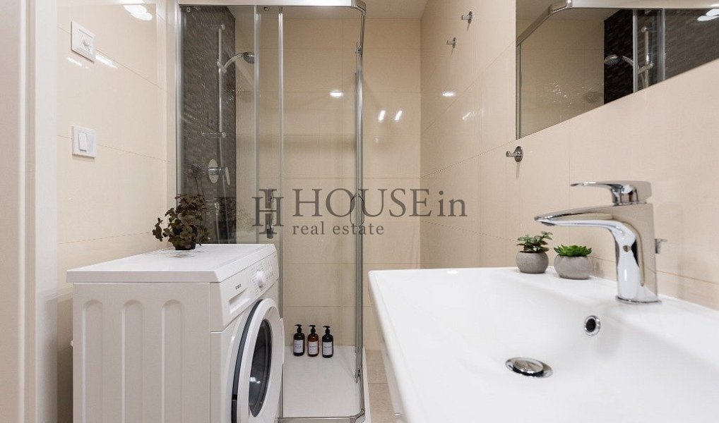 Prodej bytu 1+kk 32 m², Praha – náhled fotky 13