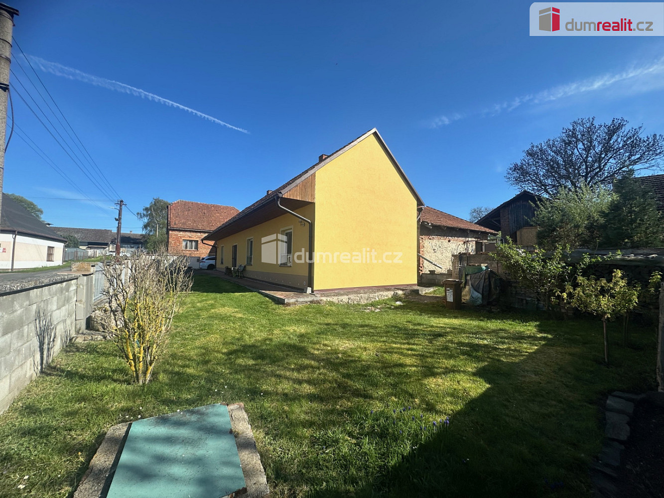 Pronájem domu 75 m² s pozemkem 300 m² — photo 2