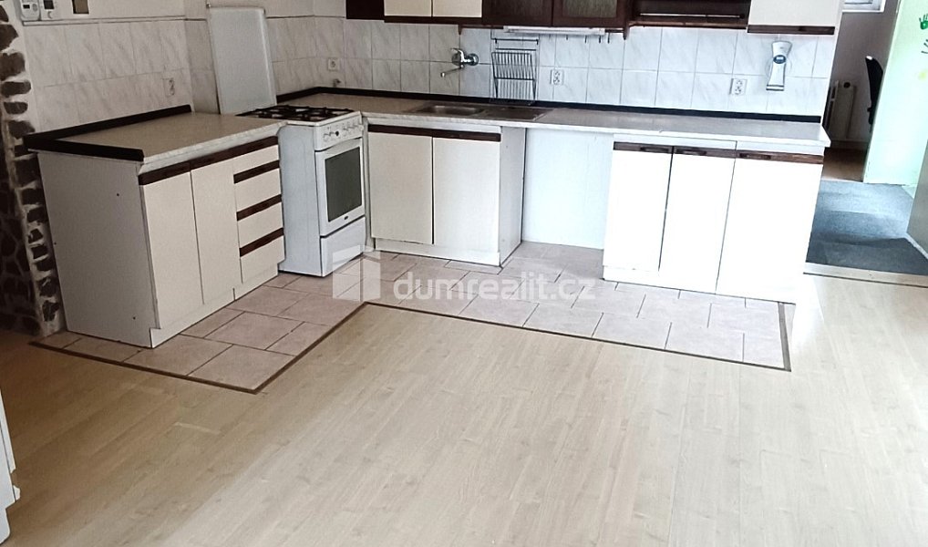 Prodej bytu 2+1 96 m², Děčín – náhled fotky 2