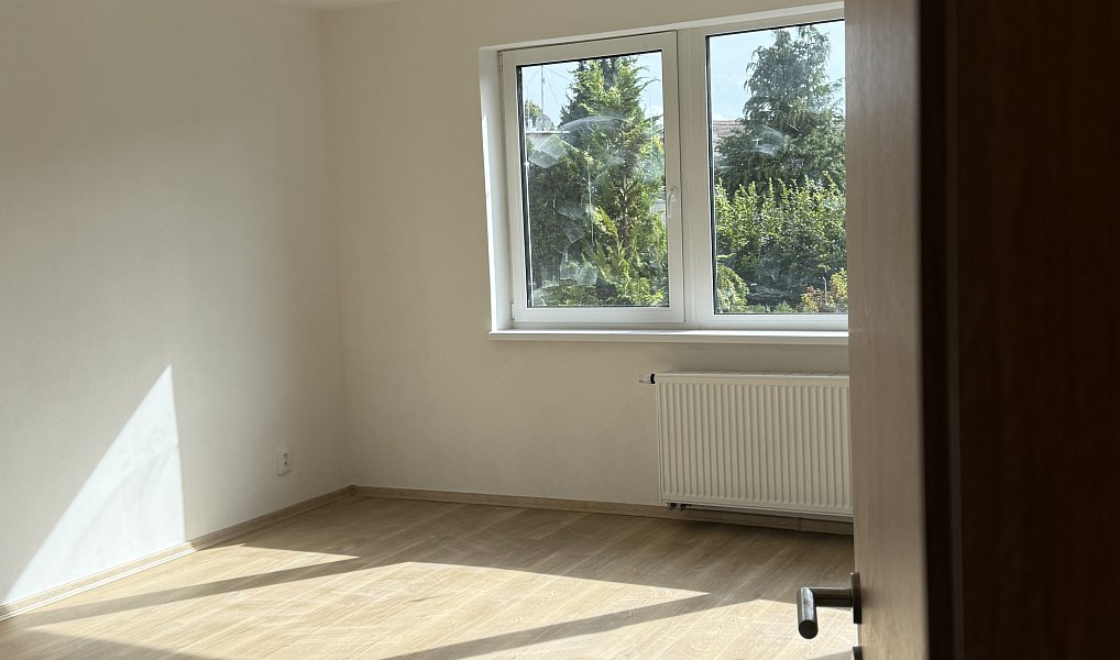 Pronájem bytu 3+kk 70 m², Pardubice – náhled fotky 10