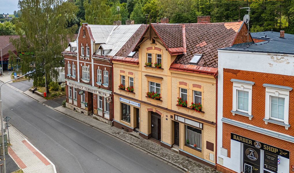 Prodej domu 380 m² s pozemkem 615 m², Kraslice – fotka 1 z 37