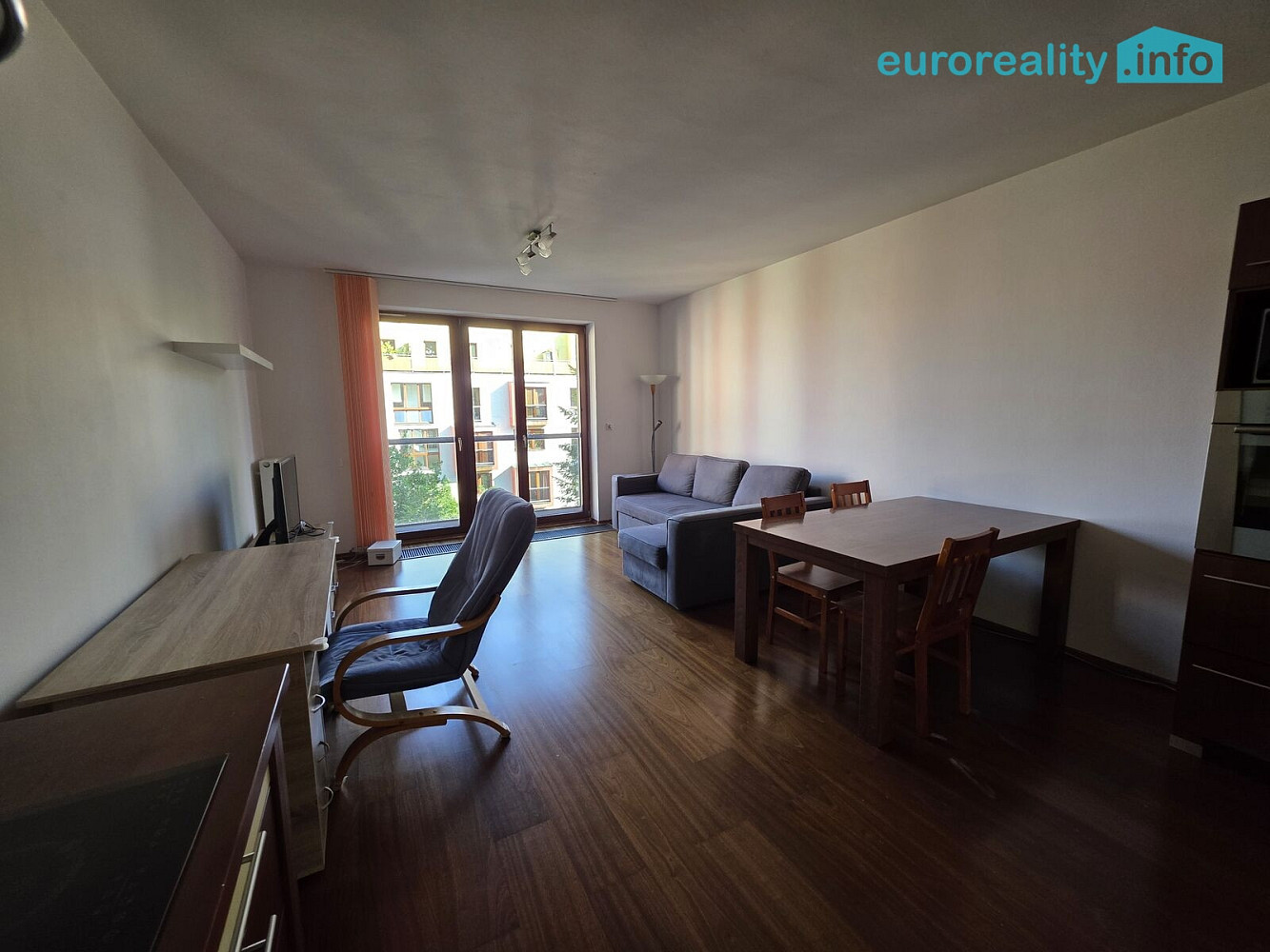 Pronájem bytu 2+kk 56 m² — photo 3