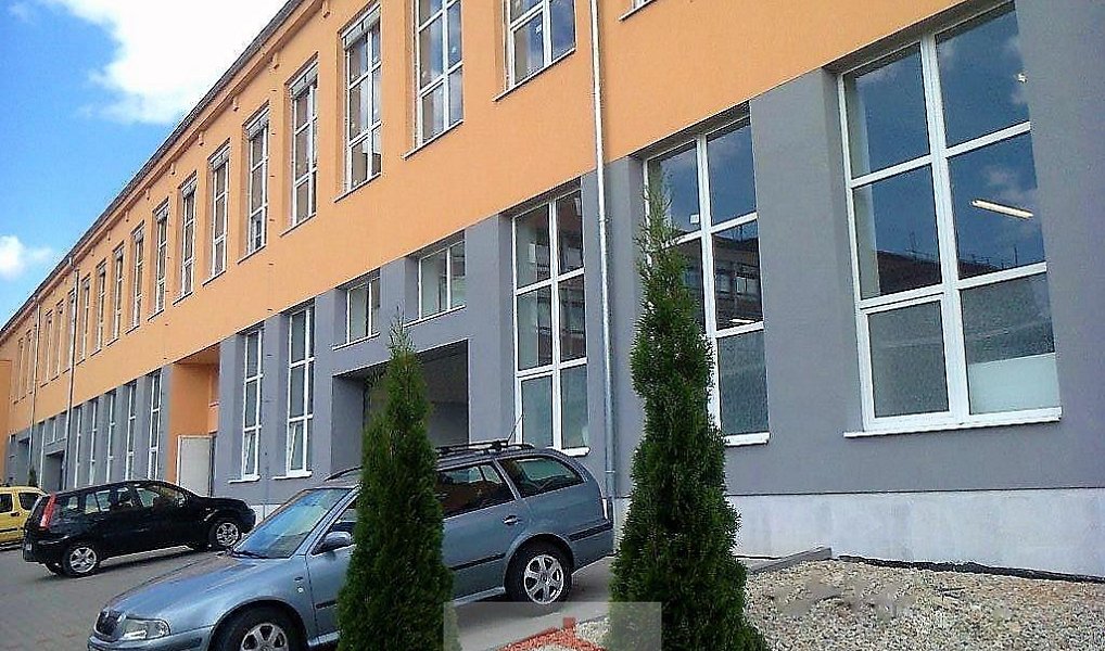 Pronájem kanceláře 58 m², Valašské Meziříčí – náhled fotky 4