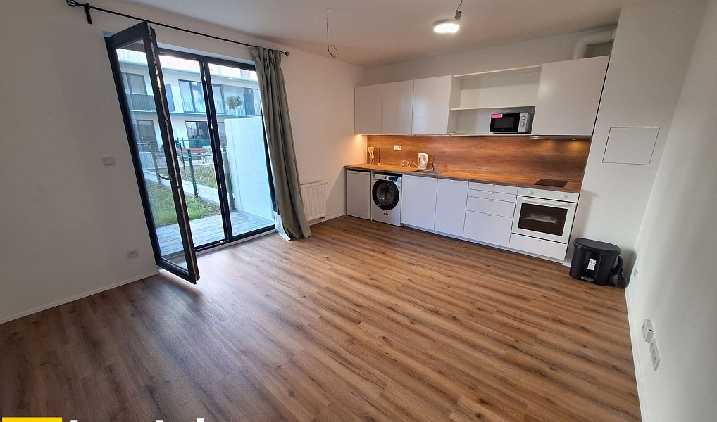 Pronájem bytu 1+kk, 26 m², Jižní Předměstí - Plzeň-město, Plzeň