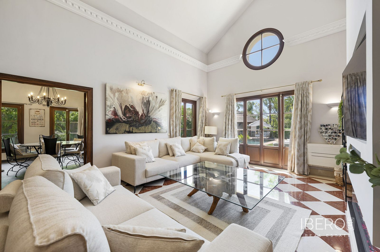 Casa 5+kk – Estepona, Barriada Islas Canarias - Más