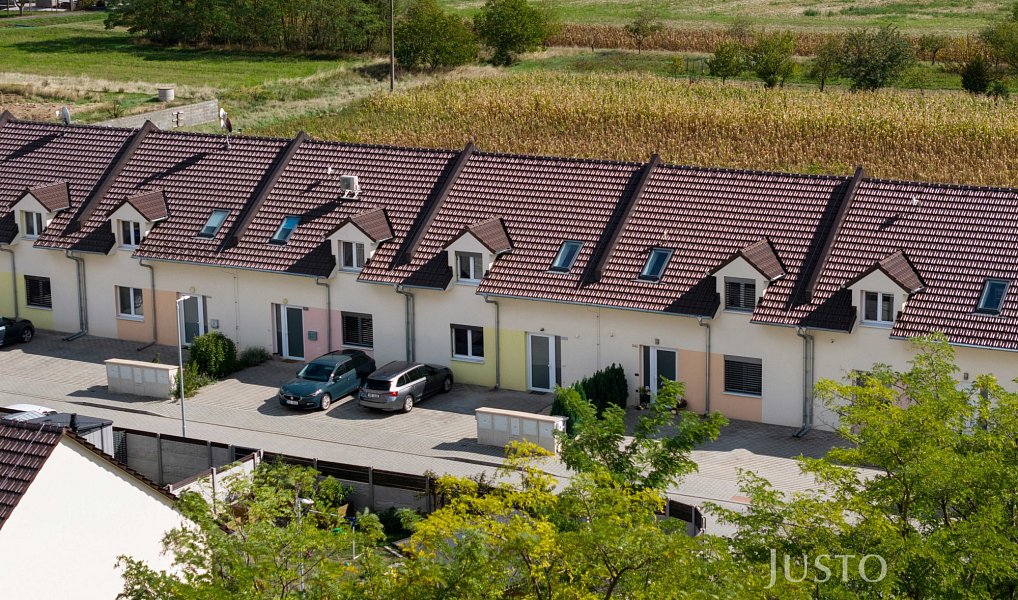 Prodej rodinného domu, 136 m², Znojmo, Hostěradice