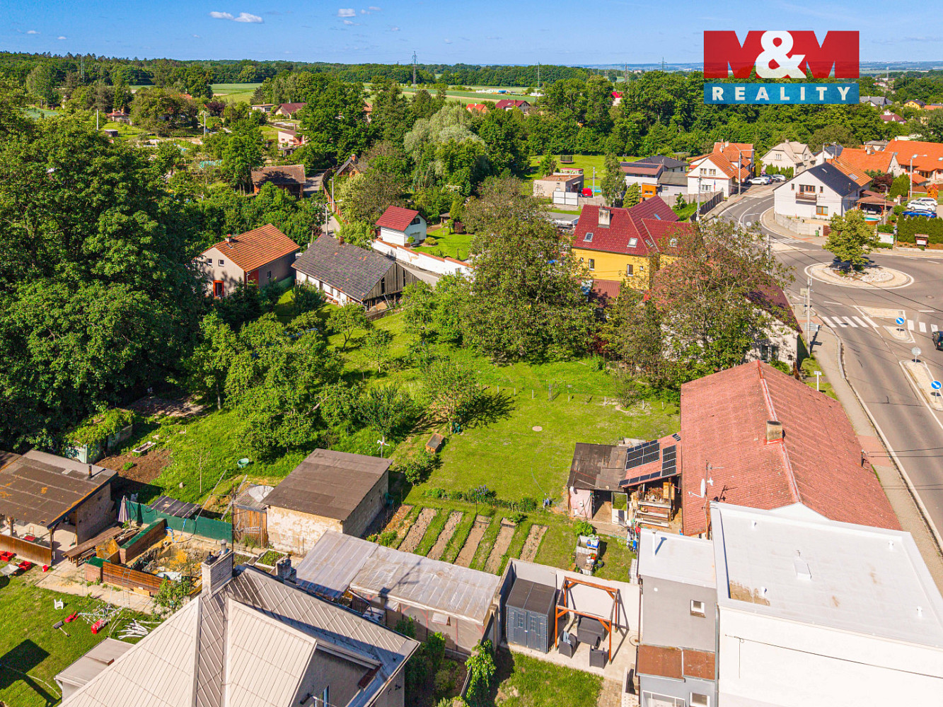 Prodej stavebního pozemku 1 000 m² — photo 3