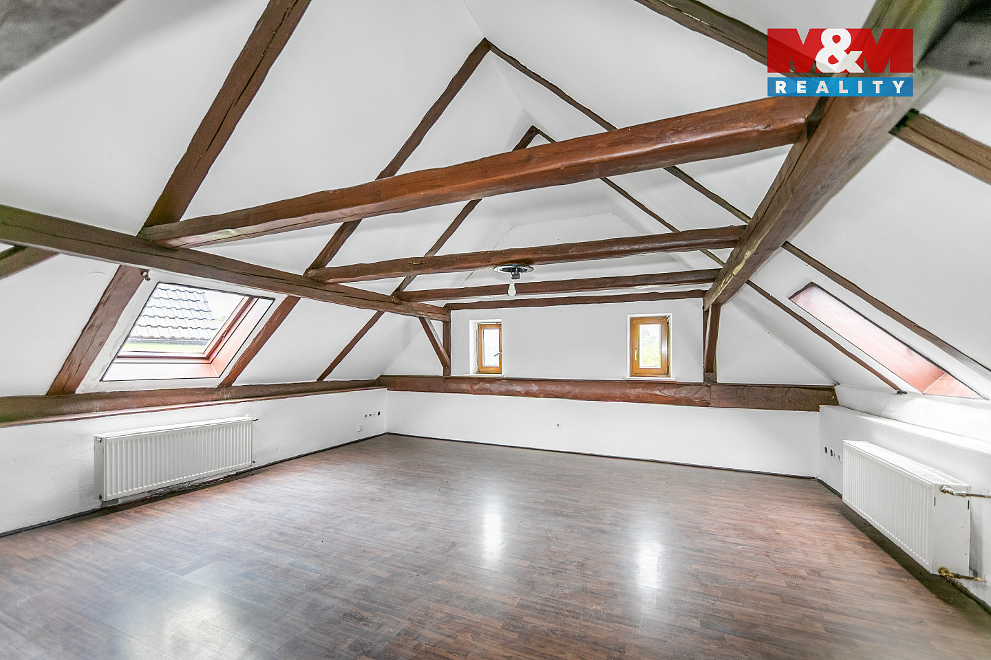 Prodej nájemního domu, činžáku 230 m² — photo 4