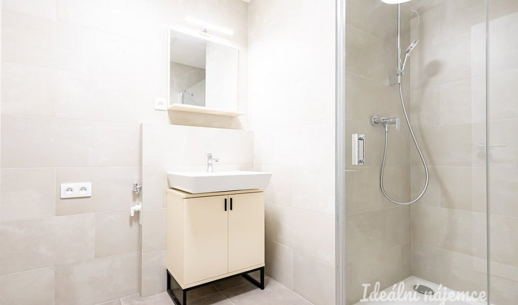Pronájem bytu 2+kk 49 m², Praha – náhled fotky 9