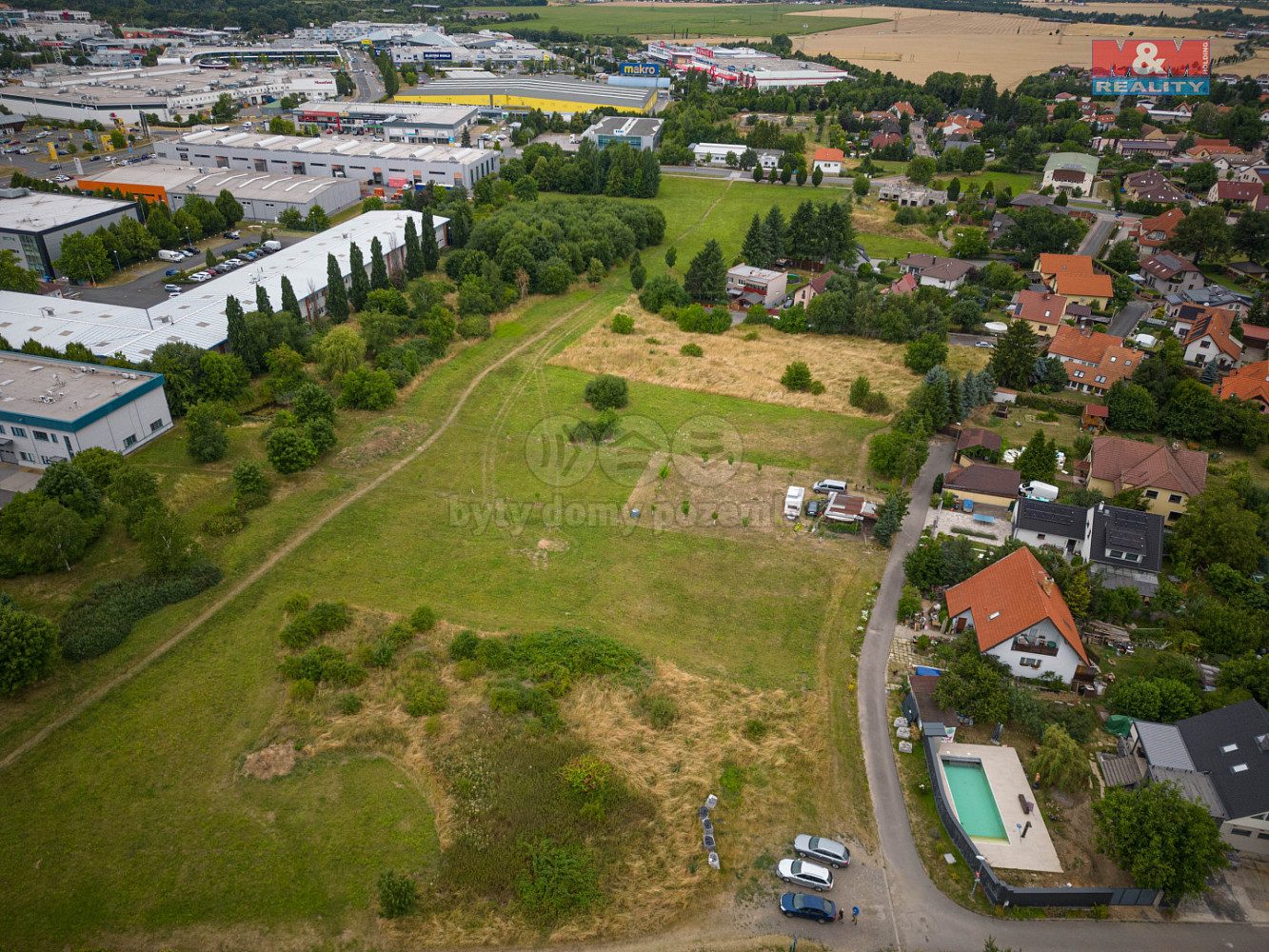 Prodej stavebního pozemku 782 m² – další