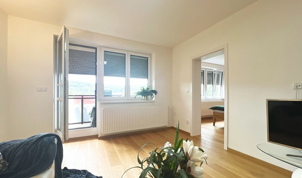 Prodej bytu 3+kk 74 m², Luhačovice – náhled fotky 13