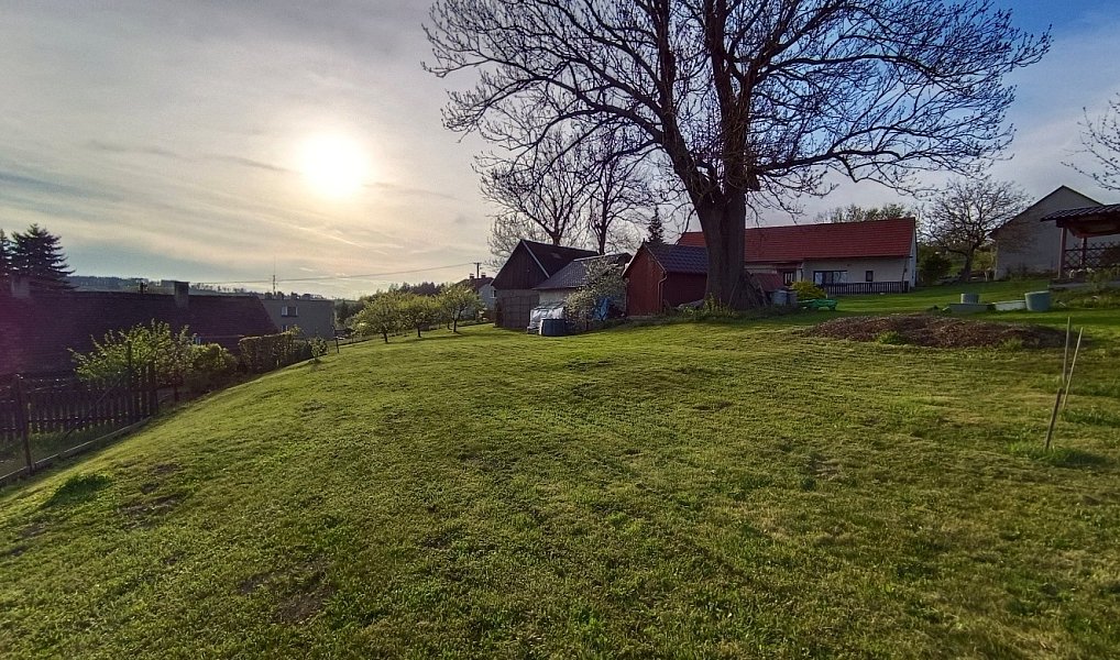 Prodej domu 130 m² s pozemkem 2 708 m², Míčov-Sušice – náhled fotky 3
