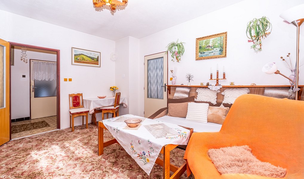 Prodej domu 380 m², Kořenec – náhled fotky 10