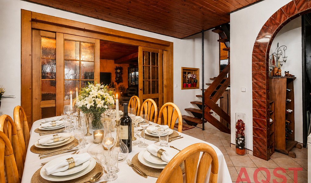 Prodej domu 272 m² s pozemkem 600 m², Mělnické Vtelno – náhled fotky 13