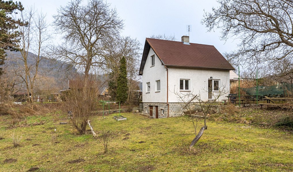 Prodej domu 80 m² s pozemkem 1 203 m², Husinec – náhled fotky 2