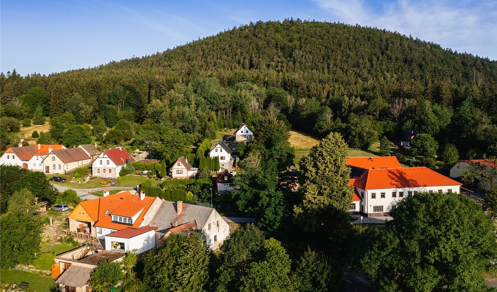 Prodej chalupy 259 m², Horní Stropnice – náhled fotky 6