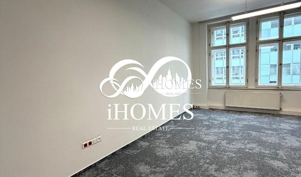 Pronájem kanceláře 241 m², Praha – náhled fotky 7