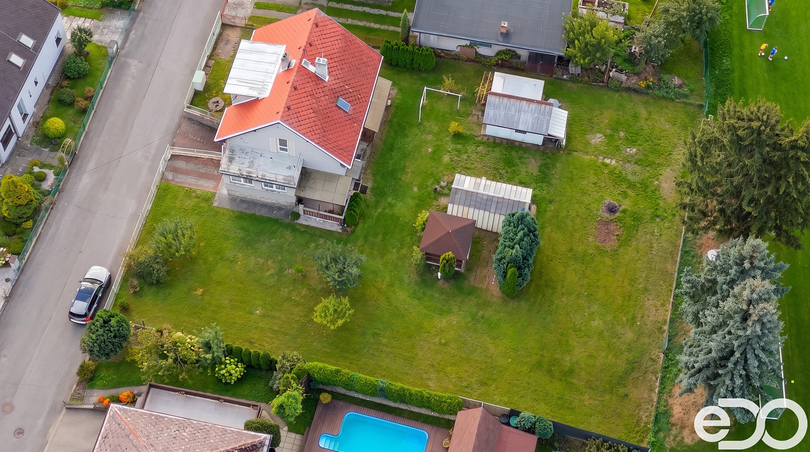 Prodej domu 177 m² s pozemkem 1 195 m² – fotografie 3