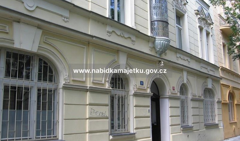 Prodej domu 1 440 m² s pozemkem 511 m², Praha – náhled fotky 7