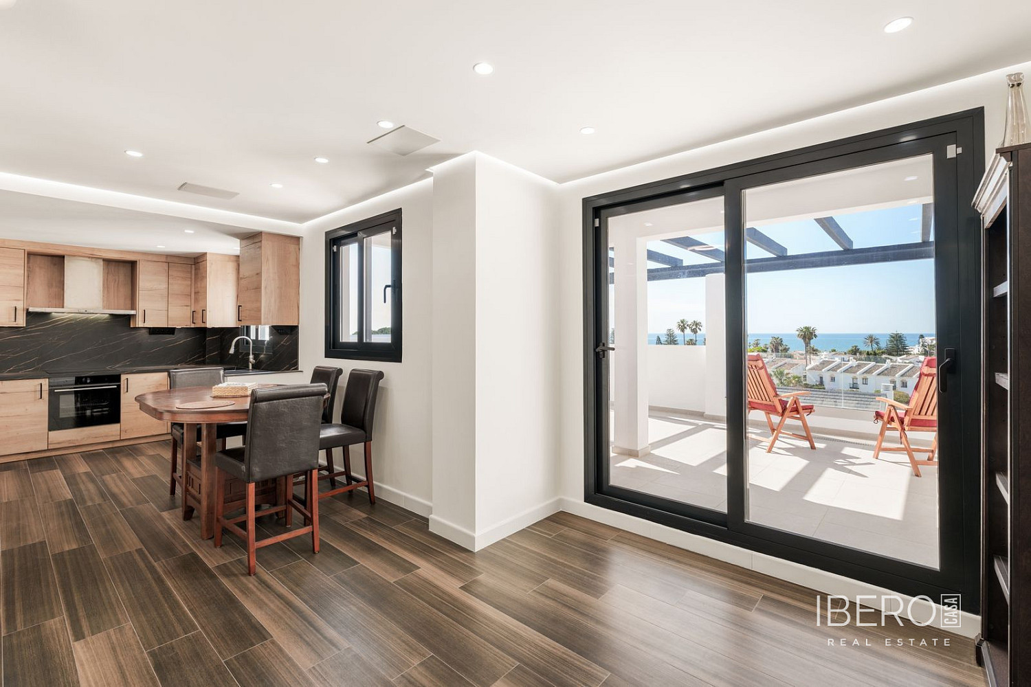 Piso 4+kk – Estepona, Barriada Islas Canarias - Vista 4