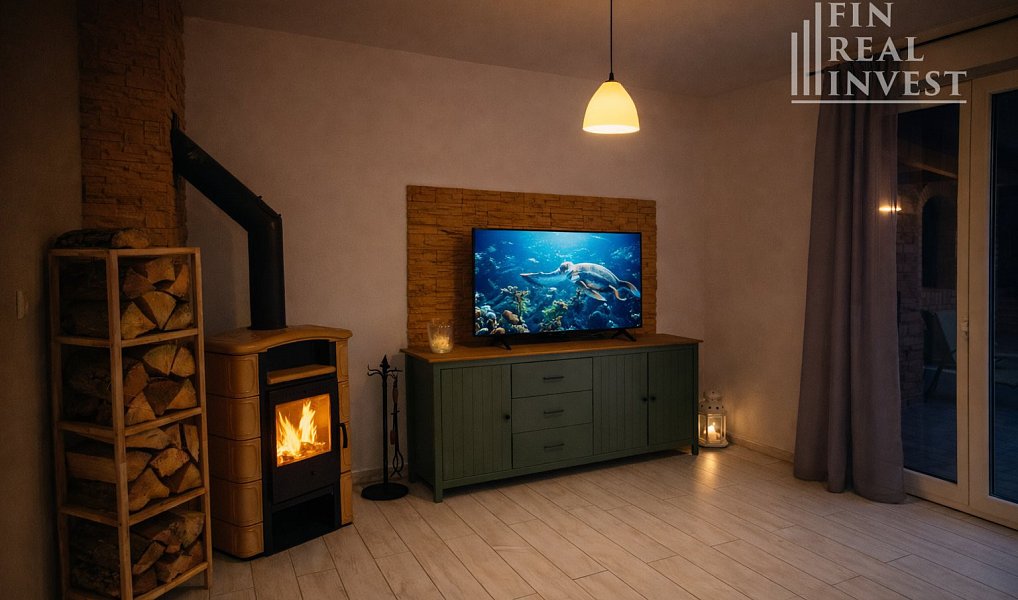 Prodej domu 328 m² s pozemkem 975 m², Hovorany – náhled fotky 8