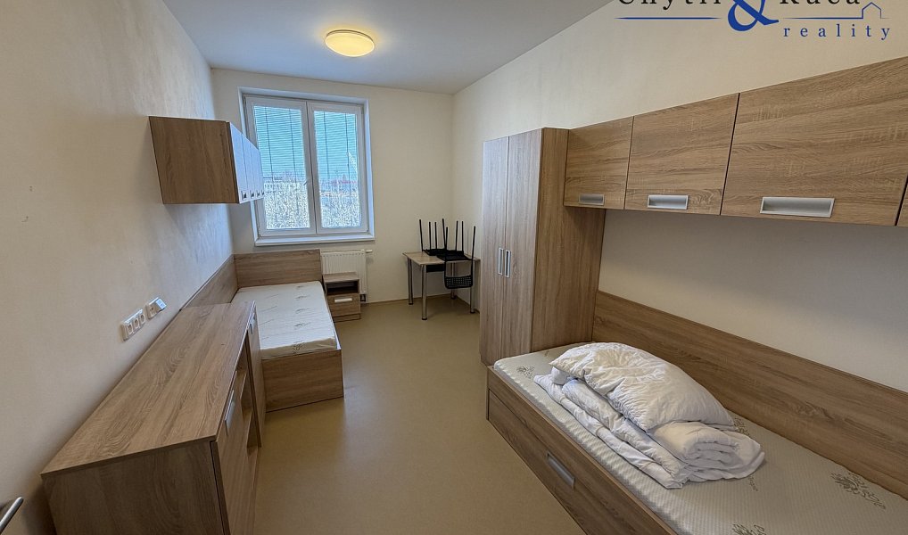 Prodej ubytovacího objektu 3 641 m², Otrokovice – náhled fotky 8