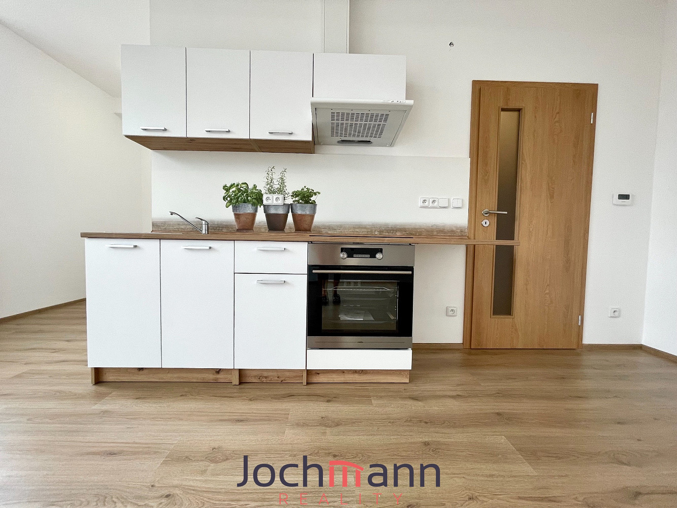 Pronájem bytu 1+kk 38 m² – fotografie 5