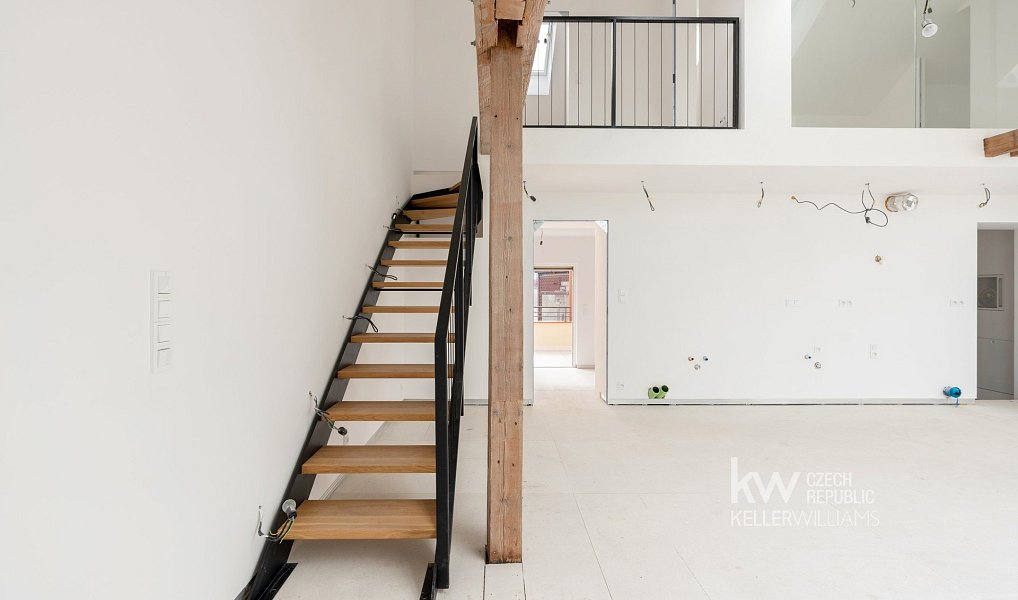 Prodej bytu 4+kk 151 m², Praha – náhled fotky 6