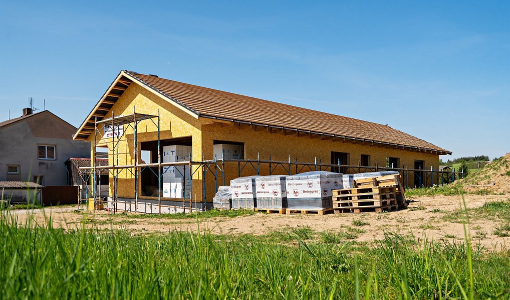 Prodej domu 191 m² s pozemkem 762 m², Loza – náhled fotky 10