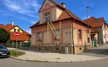 Prodej domu 140 m² s pozemkem 375 m², Popelnicová, Plzeň - Doubravka