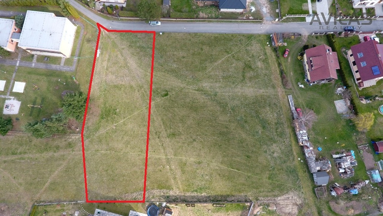 Prodej stavebního pozemku 1 793 m² – fotografie 2